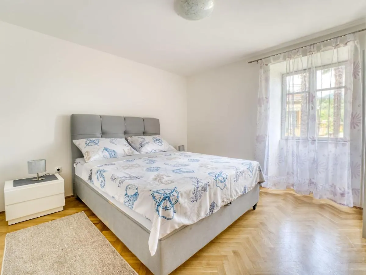 Apartment Edo-2 By Interhome Lovran